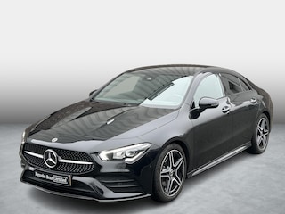 Mercedes-Benz CLA 180 AMG Line | Panoramadak | Sfeerverlichting |
