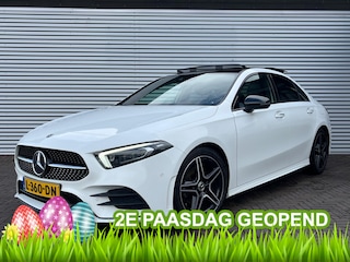 Mercedes-Benz A-klasse 180 Business Solution AMG panorama dak night sfeer licht vol vol