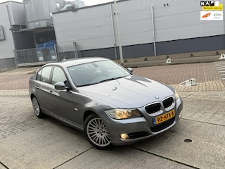 BMW 318i Business Line AUTOMAAT PDC NAVI NEW APK