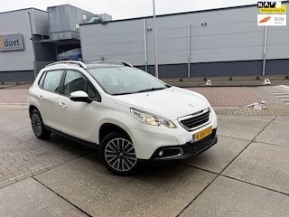 Peugeot 2008 1.2 PureTech Active GLAS DAK 5 Dr NAVI 64000 NAP