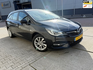 Opel Astra Sports Tourer 1.2 Edition 6 BAK Volledig onderhouden