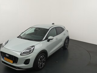 Ford Puma EcoBoost Hybrid 125pk Titanium | Winterpack | Adapt. Cruise | Dodehoek detectie | 360 Camera | All-season banden | Fabr. Gar. t/m 01-2029