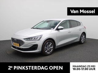 Ford Focus 1.0 EcoBoost Hybrid Titanium 16" Lichtmetalen Velgen | Draadloze Apple Carplay/Android Auto | Navigatie | Cruise Control | Sensoren Voor+Achter |