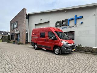 Clever Bus Camper Toth es fiai (Meer info volgt)