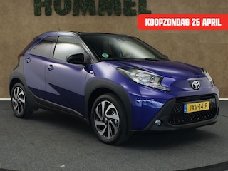 Toyota Aygo 1.0 VVT-i MT Pulse - AIRCO - VOORSTOELEN VERWARMD - 17 INCH LICHT METALEN VELGEN - CAMERA - APPLE CARPLAY/ ANDROID AUTO - ADAPTIEVE CRUISE CONTROL - MISTLAMPEN VOOR - DONKER GETINTE RAMEN ACHTER - TWO TONE LAK