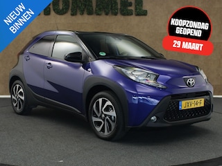 Toyota Aygo 1.0 VVT-i MT Pulse - AIRCO - VOORSTOELEN VERWARMD - 17 INCH LICHT METALEN VELGEN - CAMERA - APPLE CARPLAY/ ANDROID AUTO - ADAPTIEVE CRUISE CONTROL - MISTLAMPEN VOOR - DONKER GETINTE RAMEN ACHTER - TWO TONE LAK