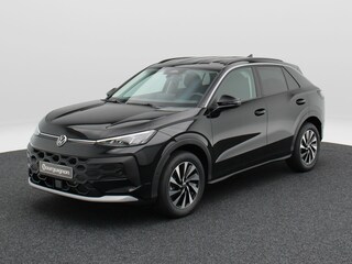 Volkswagen T-Roc Life First Edition 1.5 eTSI 150 PK | Trekhaak | Stoel- & Stuurverwarming | Carplay | Camera |