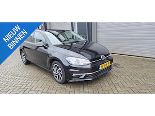 Volkswagen Golf 1.6 TDI Comfortline Business Goed onderhouden-Rijdt en schakelt goed-MM lampje brandt sporadisch