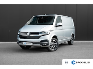 Volkswagen Transporter 75- Edition | 150 pk DSG | Bulli | Led | Digitaal Dashboard | Trekhaak | Camera | Nieuwstaat