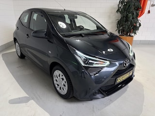 Toyota Aygo 1.0 VVT-i 72pk 5D x-play. Camera, Carplay, Cruise
