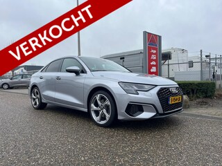 Audi A3 Limousine 35 TDI edition one | Adaptive Cruise Control | Trekhaak | Carplay | Digitaal Display | NAVI | Stoelverwarming