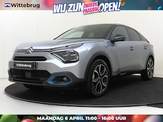 Citroën C4 Shine 50 kWh I AUTOMAAT I NAVIGATIE I ACHTERUITRIJCAMERA I PARKEERSENSOREN VOOR EN ACHTER I KEYLESS ENTRY I HEAD-UP DISPLAY I VERWARMD STUURWIEL I