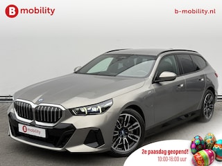 BMW 5-serie Touring 530e High Executive M-Sport Adaptive Cruise Control | Adaptieve LED-koplamp | DAB | 360 Camera