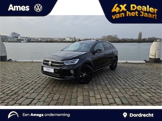Volkswagen Taigo 1.0 TSI R-Line Edition 116pk | Led-Matrix koplampen | Stoelverwarming | Achteruitrijcamera |