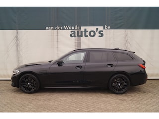 BMW 3-serie Touring 320e PHEV Business Edition -LEER-TREKHAAK-ECC-