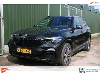BMW X5 XDrive45e High Executive, M-SPORT, LEER, NAVI, PANORAMADAK, CAMERA, 20 INCH BREEDTE SET NIEUWE BND