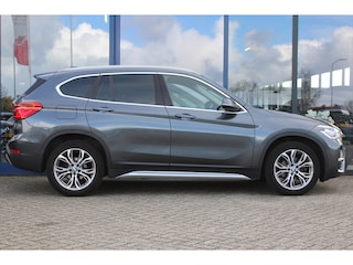 BMW X1 sDrive18i Automaat Executive X-Line Sportstoelen 18'' NAVI TREKHAAK