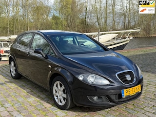 Seat Leon 1.6 Businessline airco elektrische ramen cruis control