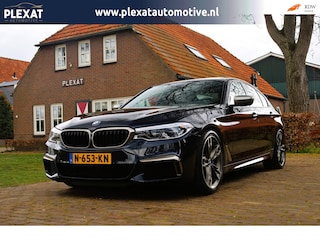 BMW M550i xDrive High Executive Aut. | Schuif-Kanteldak | Dealeronderhouden | Soft-Close | Nappa | Stoelventilatie | BTW