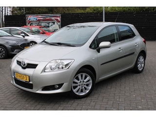 Toyota Auris 1.6 16V VVT-I 5DR Luna