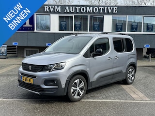 Peugeot Rifter EV GT 50 kWh VAN € 26.900,- VOOR € 24.440,- UW LENTEVOORDEEL € 2.460,-! | 3-FASE LADER SOH 100% | 10.000 KM UNIEKE KM-STAND | WINTERPACK | KEYLESS + KEYLESS GO | FULL OPTIONS | DIRECT LEVERBAAR | ONDERHOUD GEHAD | INCLUSIEF 12 MND BOVAG GARANTIE |