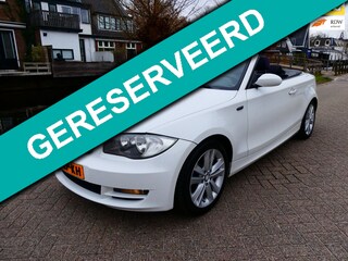 BMW 1-serie Cabrio 118i Executive 143pk Airco PDC Geen import