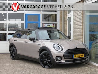 Mini Clubman 1.5 Cooper Business Edition PANO|Camera|CarPlay|Clima|Stoel Verw.|Navi|Digi-Dash|Key-Less|LED|DAB+