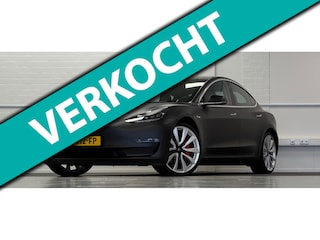 Tesla Model 3 Performance AWD 75 kWh 3.4s naar de 100 :-) Soh 85% Mooi!