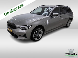 BMW 3-serie Touring 320e xDrive Business Edition Plus 1e-Eig. & Dealer-Onderh. BOVAG-Garantie. NL-Auto.