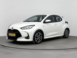 Toyota Yaris 1.5 Hybrid Dynamic 11-03 aangemeld Leseman DVL