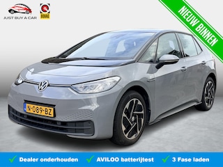 Volkswagen ID.3 Life 58 kWh Black Package / Apple & Android / 3 Fase Stoel en Stuurverwarming / Adaptive Cruise Control /