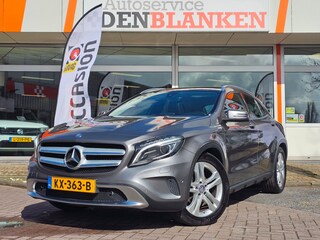 Mercedes-Benz GLA 200 Ambition Automaat BJ.2016 / Panodak / Navi / Camera / 18"Lmv / Trekhaak !!