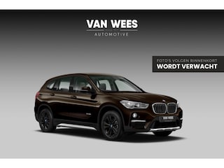 BMW X1 sDrive18i Centennial High Executive X-line | 2e eigenaar | Stuurverwarming | LED | Stoelverwarming | Navigatie | Bluetooth | Cruise control | Sportstuur | PDC