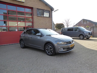 Volkswagen Polo 1.0 TSI Highline Business R