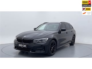 BMW 3-serie Touring 330e xDrive | PANO | Trekhaak | Leder | Curved Display | BLACK