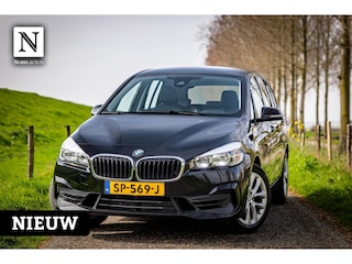 BMW 2-serie Tourer 220i Executive |Leder |Nap |Automaat