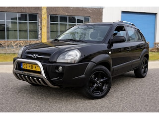 Hyundai Tucson 2.0i Active / TREKHAAK / AIRCO