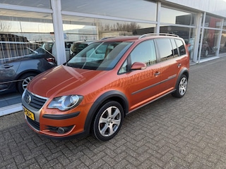 Volkswagen Touran 1.4 TSI | Airco | Cruise control | Elektrische ramen | Dakrails | APK tot 27-01-2027 |