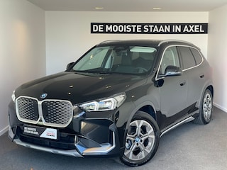BMW iX1 eDrive20 67 kWh X-line