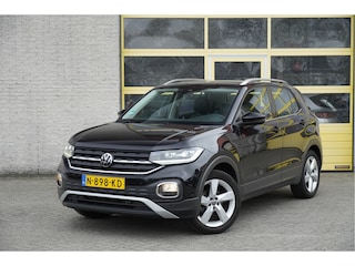 Volkswagen T-Cross 1.0 TSI Automaat! Style BJ2021 Lmv 17" | Led V+A | Pdc | Trekhaak | Achteruitrijcamera | App-Connect | Navi | Virtual cockpit | Climate control | Cruise control | Getint glas