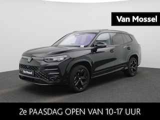 Volkswagen Tayron 1.5 eHybrid R-Line Edition 272PK| Panoramadak | Trekhaak | Navigatie Groot Scherm | 360 Camera | Head-Updisplay | Stoelverwarming Voor & Achter | Elektrische Achterklep | Black Style