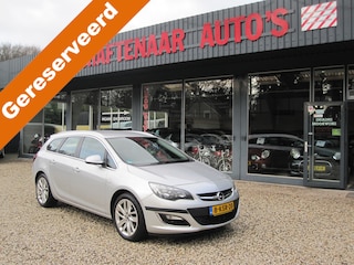 Opel Astra Sports Tourer 1.4 Turbo Cosmo zeer mooi en lux met trekhaak apk 04-07-2026