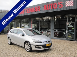 Opel Astra Sports Tourer 1.4 Turbo Cosmo zeer mooi en lux met trekhaak apk 04-07-2026