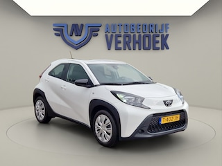 Toyota Aygo 1.0 VVT-i MT Play NL Auto - Carplay - BTW Auto