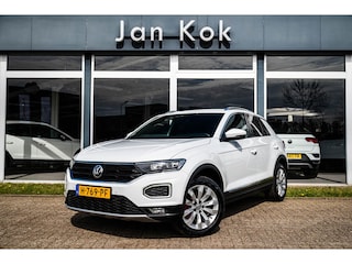 Volkswagen T-Roc 1.5 TSi 150 pk DSG-7 Sport | Afn. Trekhaak | Virtual Cockpit | Full LED