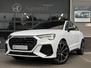 Audi Q3 RSQ3 TFSI RS Stoelen | Pano