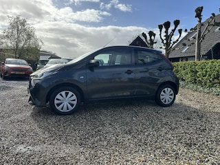 Toyota Aygo 1.0 VVT-i x-fun Airco
