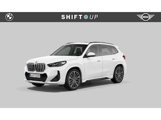 BMW X1 sDrive18i M-Sport | Panoramadak | Comfort Access