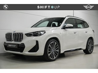 BMW X1 sDrive18i M-Sport | Panoramadak | Comfort Access