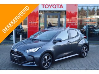 Toyota Yaris HYBRID 115 Business STOEL/STUURVERW. APPLE/ANDROID AD-CRUISE NAVI CAMERA 16"LM-VELGEN PRIVACY-GLASS LED-PAKKET BLUETOOTH DAB+
